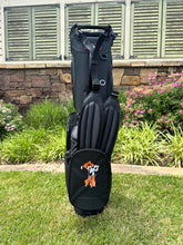 Load image into Gallery viewer, Titleist Players 4 Stand Bag Swinging Pete
