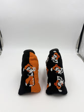 Load image into Gallery viewer, Smathers &amp; Branson Swinging Pete Putter Headcover
