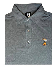 Load image into Gallery viewer, FootJoy Solid Lisle Set On Placket Polo
